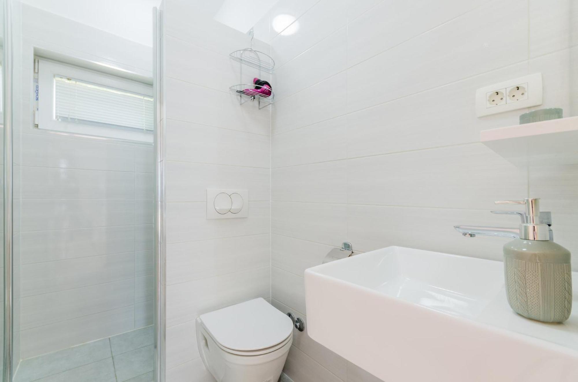 Leng Apartamento Dramalj Exterior foto