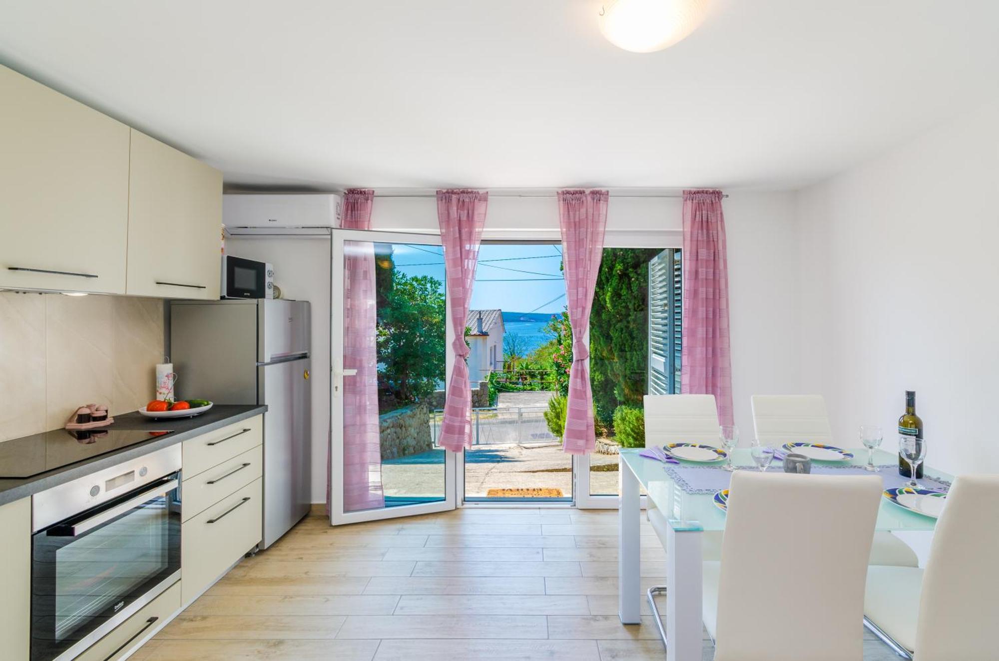 Leng Apartamento Dramalj Exterior foto
