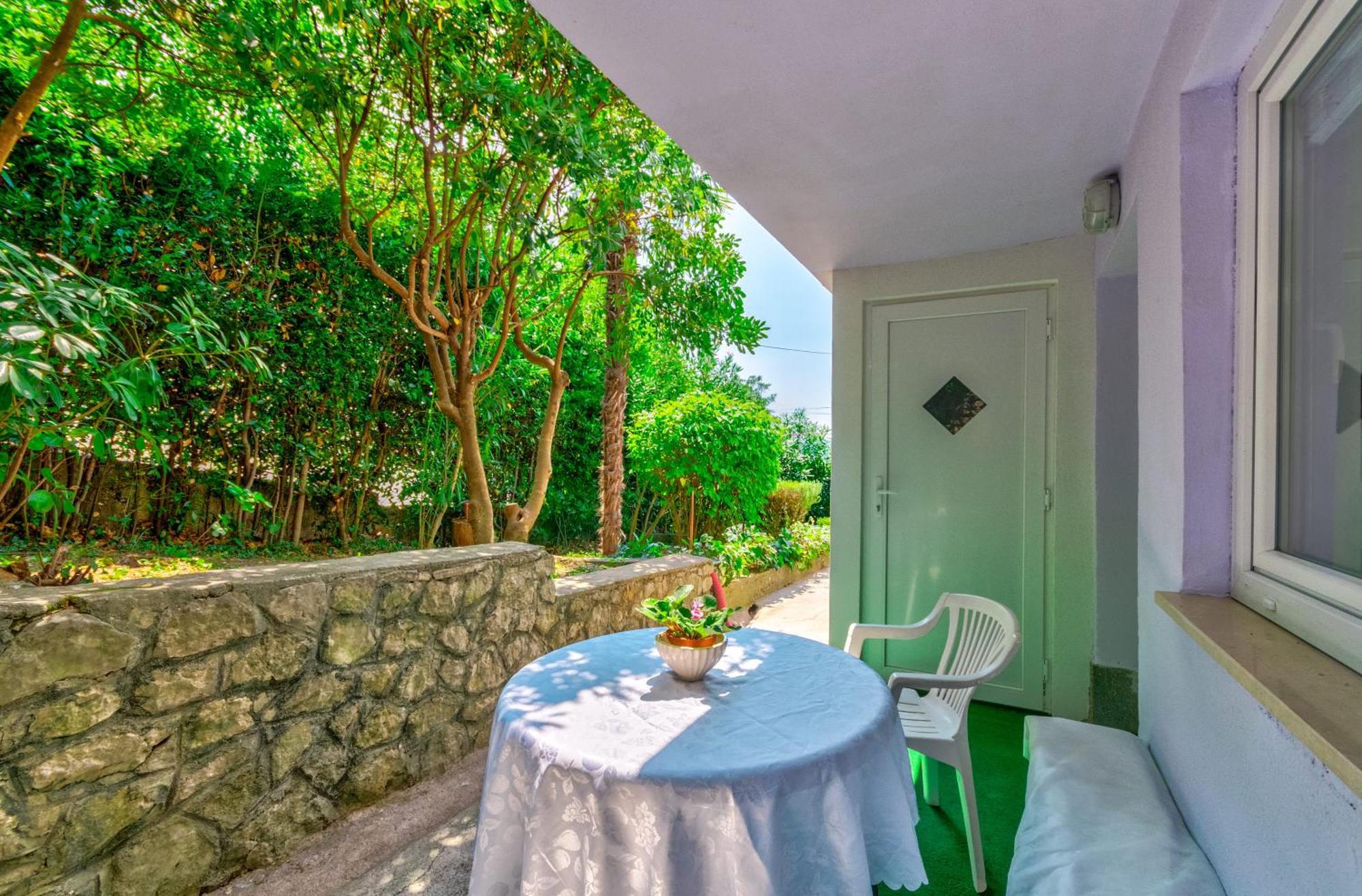 Leng Apartamento Dramalj Exterior foto