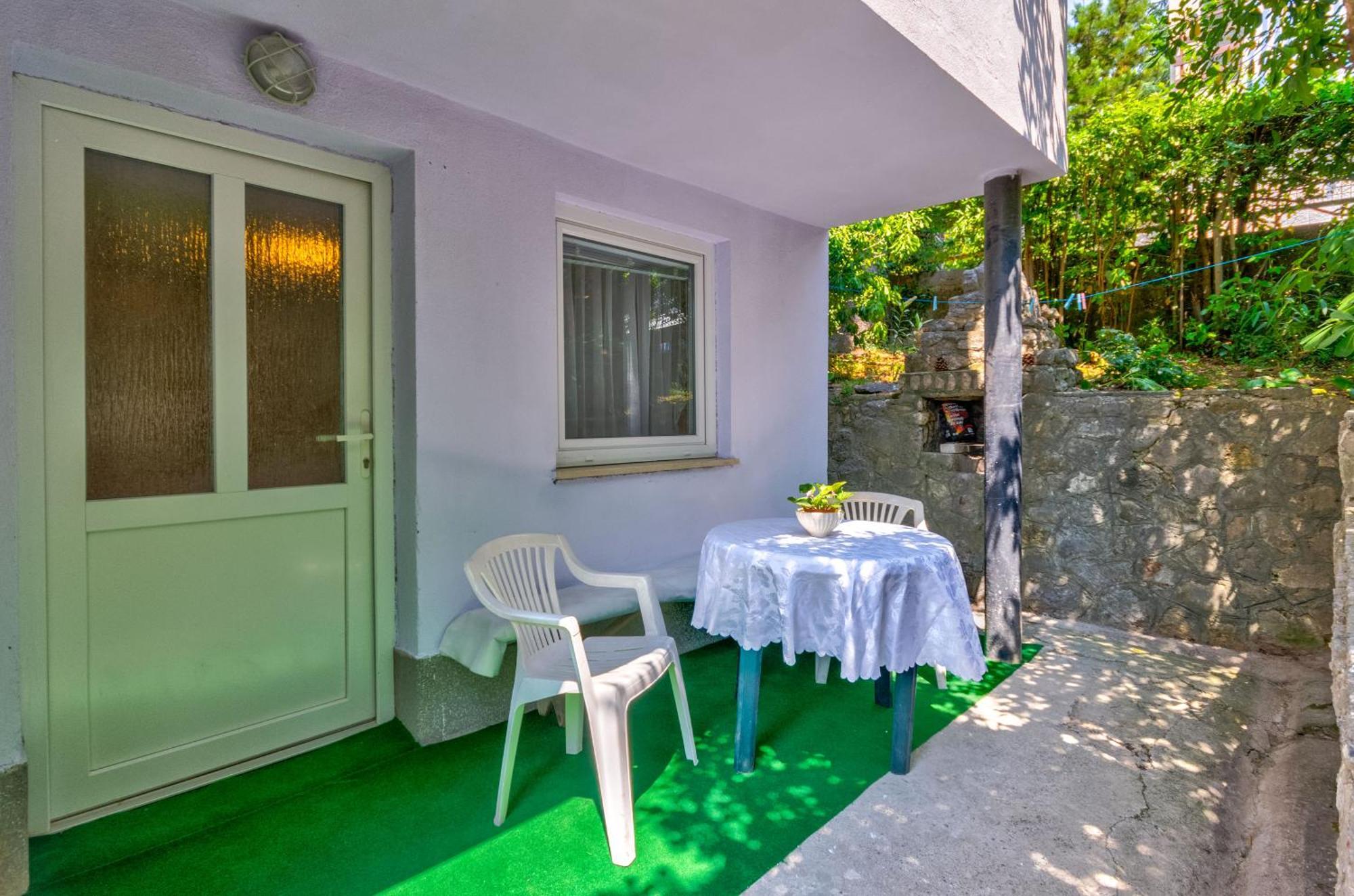 Leng Apartamento Dramalj Exterior foto